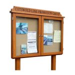 2-bay, 4 x A4 oak noticeboard