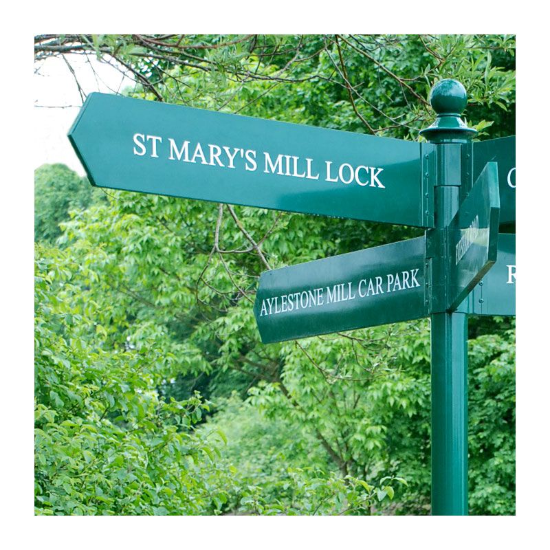 Aluminium fingerpost,-close-up