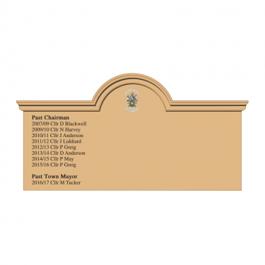 HOMC/126 honours board, with radiused top and moulded cornice