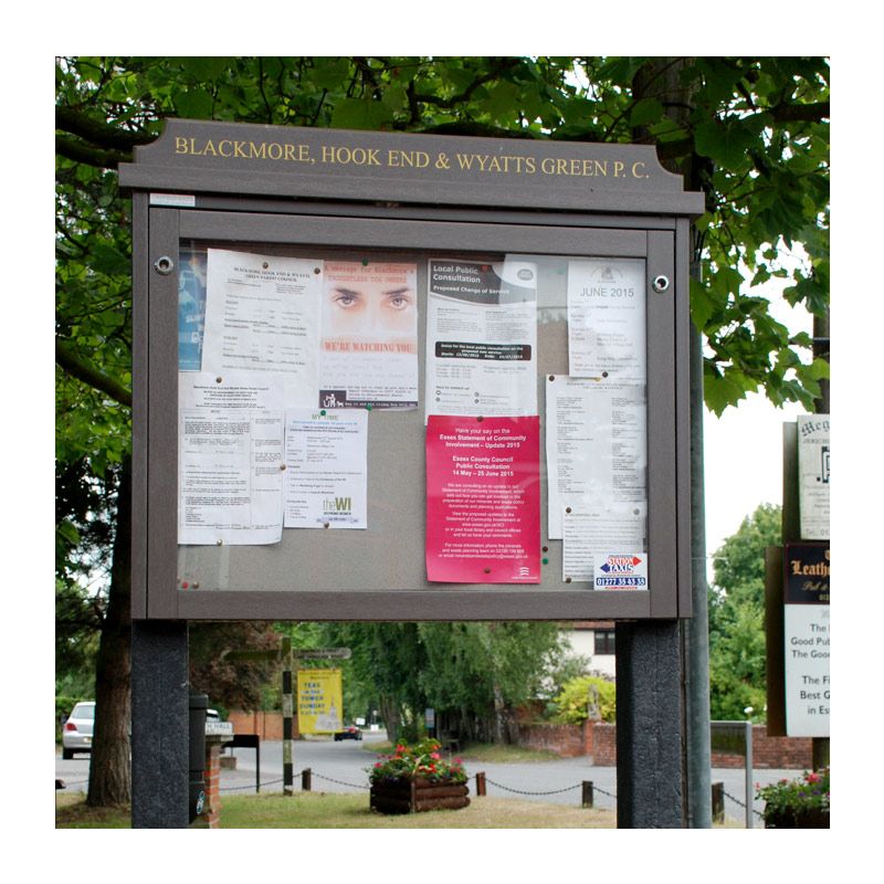 8 x A4 Man-made Timber noticeboard