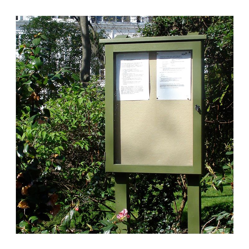 4 x A4 oak noticeboard, chosen in a London garden square